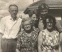 Filename=1964_Lois_and_Neil_with_George_and_Win_and_Maud.jpg
Filesize=263KiB
Dimensions=1200x1015
Date added=Aug 26, 2020 1964_Lois_and_Neil_with_George_and_Win_and_Maud.jpg
