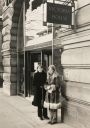 Filename=1972-01_Lois_and_Kath_have_just_arrived_in_London_and_its_cold.jpg
Filesize=236KiB
Dimensions=851x1200
Date added=Aug 26, 2020 1972-01_Lois_and_Kath_have_just_arrived_in_London_and_its_cold.jpg