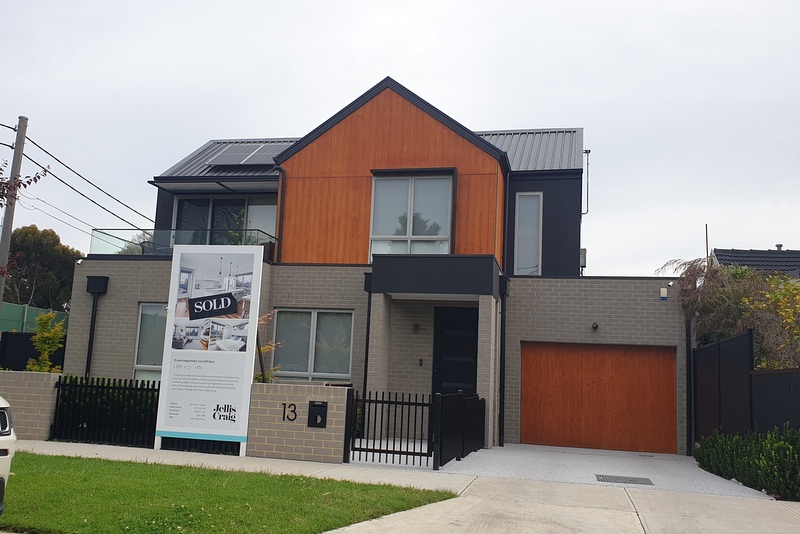 Chris and Amie bought a house