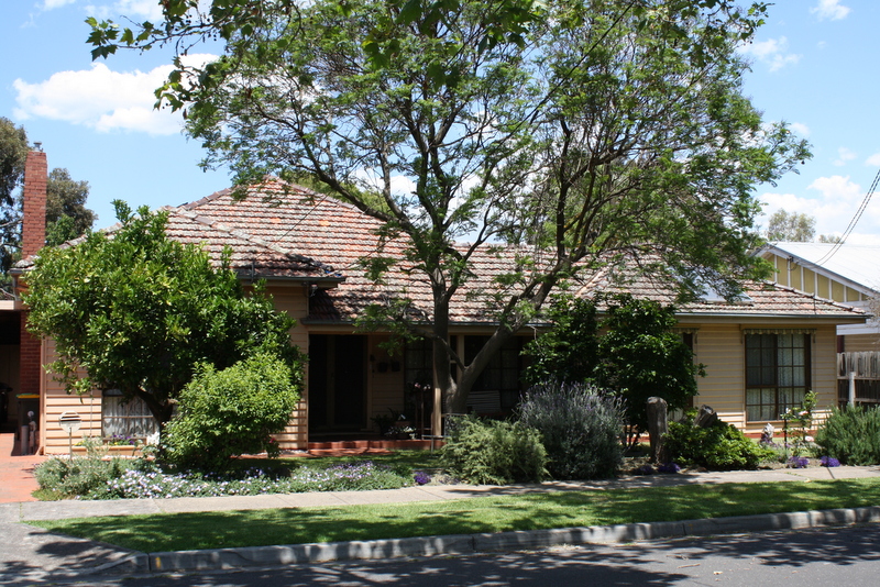 1 Avoca Cres