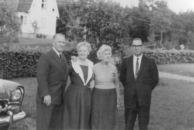 1960 - Erik Gunnar Erickson with his older brother Erik Gustav and sisters Karin and Anna Maria
Erik Gunnar's family in Sweden had unsuccessfully tried to trace him after the second world war. Although his wife urged him on many occasions to renew his Swedish links, it was not until 1960 that Gunnar finally made the move, contacted his brother and sisters and travelled home.

